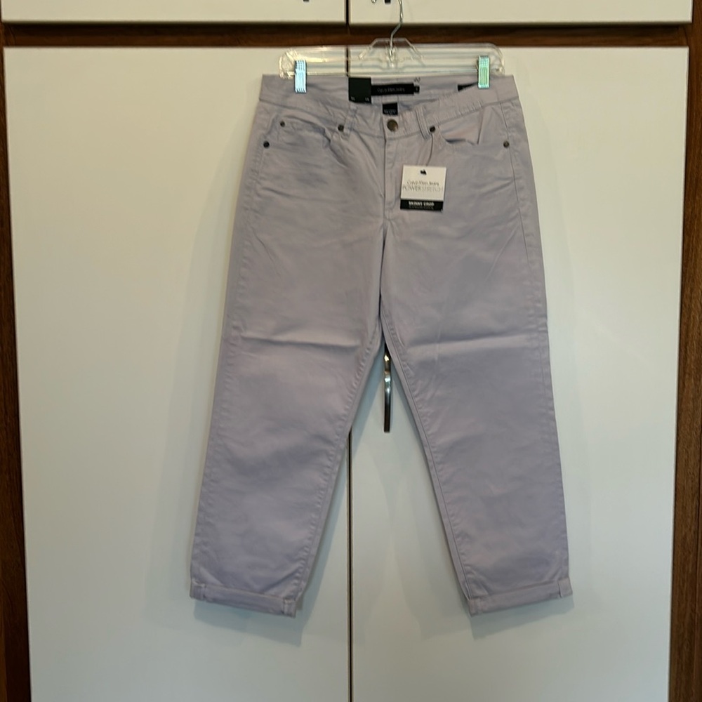 NWT Calvin Klein skinny crop jeans- Size 12.